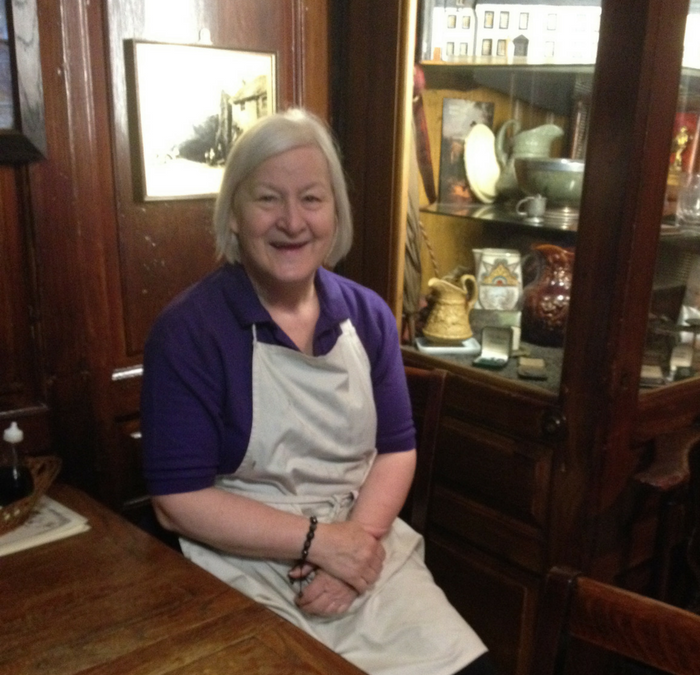 Jane Brown at the Globe Inn, Dumfries (2018)